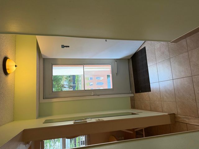 206 SE 10TH Street 201, Dania Beach, FL 33004