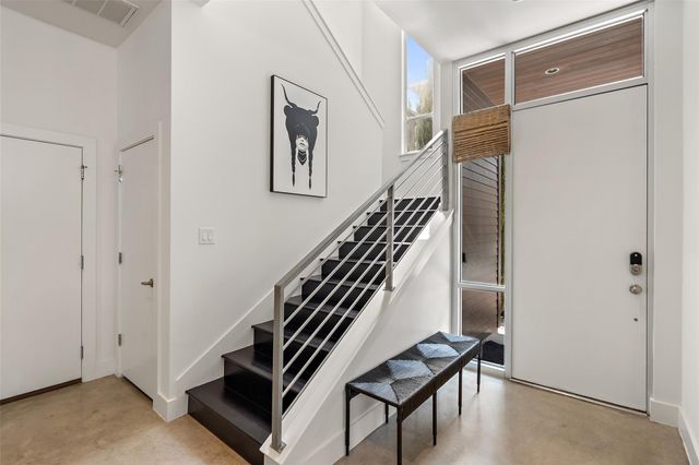 2105 Goodrich Ave 2, Austin, TX 78704