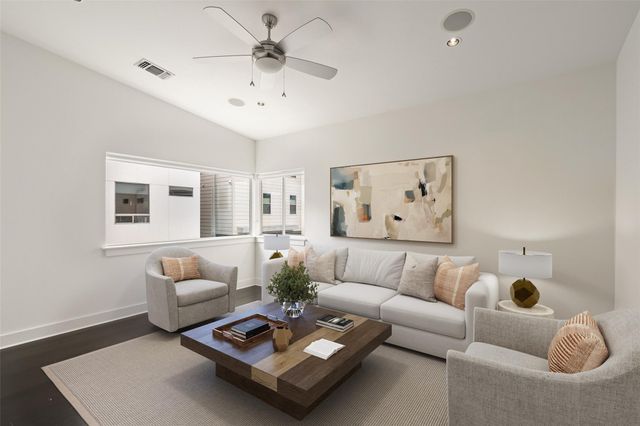 2105 Goodrich Ave 2, Austin, TX 78704