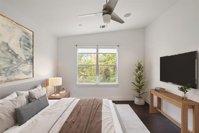 2105 Goodrich Ave 2, Austin, TX 78704
