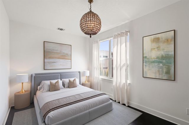 2105 Goodrich Ave 2, Austin, TX 78704