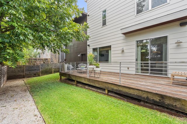 2105 Goodrich Ave 2, Austin, TX 78704