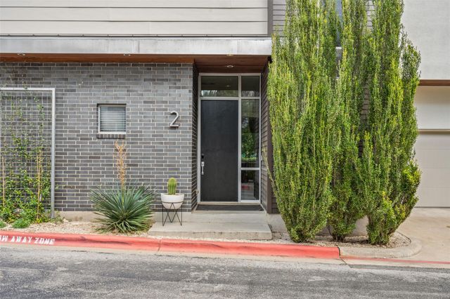 2105 Goodrich Ave 2, Austin, TX 78704