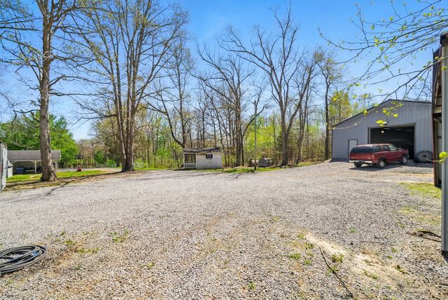 12748 Fruit Hill Red Bridge Rd, Crofton, KY 42217