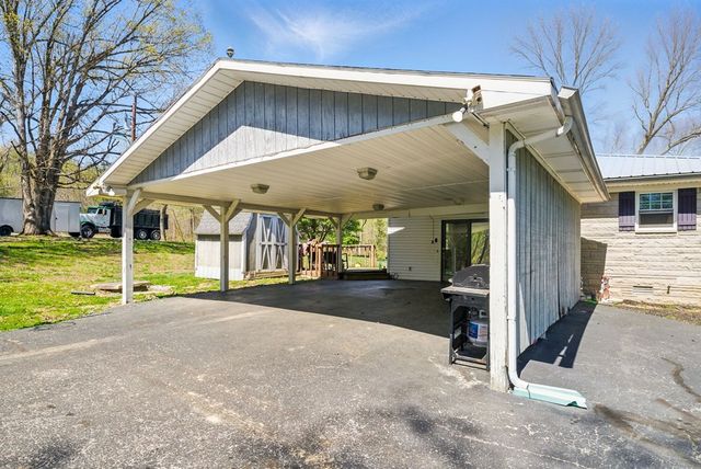12748 Fruit Hill Red Bridge Rd, Crofton, KY 42217