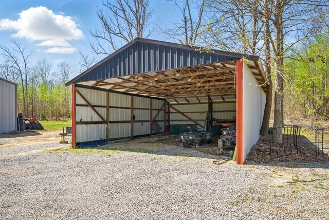 12748 Fruit Hill Red Bridge Rd, Crofton, KY 42217