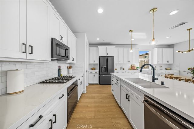 32017 Radiant Drive, Temecula, CA 92591