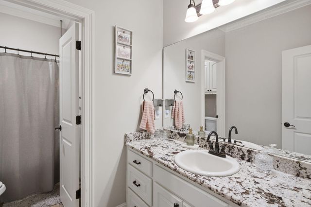 35 Waverly, Hattiesburg, MS 39402