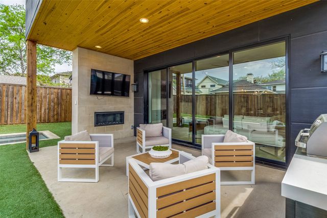 6215 Llano Avenue, Dallas, TX 75214