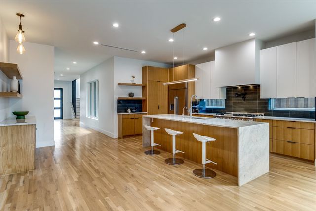 6215 Llano Avenue, Dallas, TX 75214