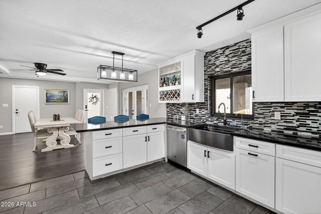 15103 E Palisades Boulevard, Fountain Hills, AZ 85268