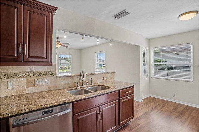 5210 4TH AVENUE N, St Petersburg, FL 33710