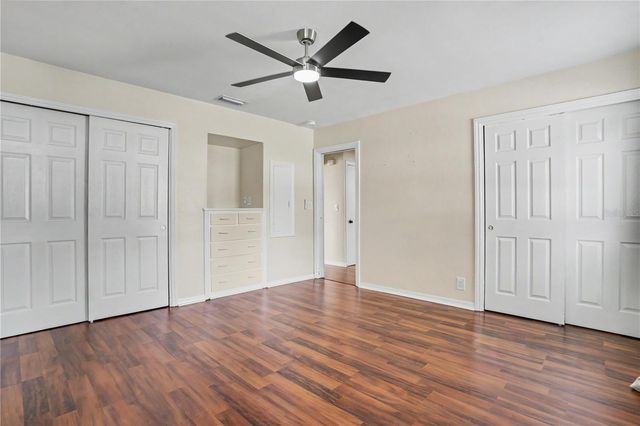 5210 4TH AVENUE N, St Petersburg, FL 33710