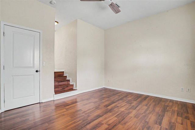 5210 4TH AVENUE N, St Petersburg, FL 33710