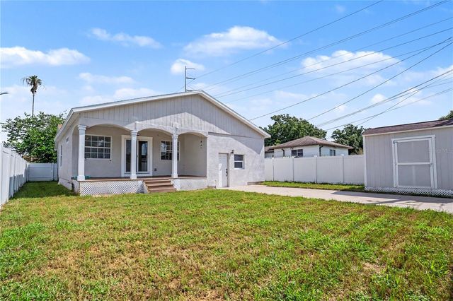 5210 4TH AVENUE N, St Petersburg, FL 33710
