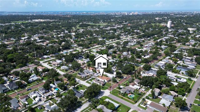 5210 4TH AVENUE N, St Petersburg, FL 33710