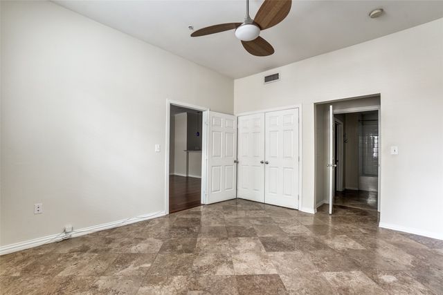 2305 Worthington Street 135, Dallas, TX 75204