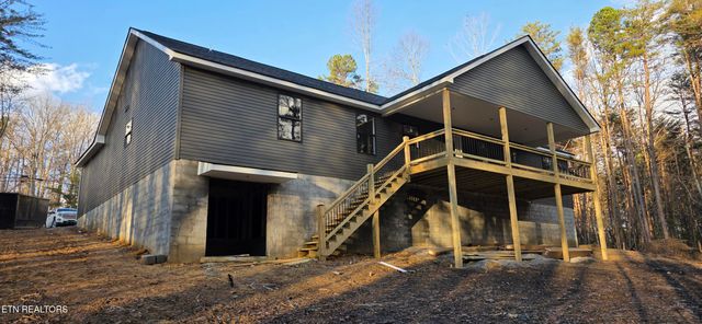 323 Cumberland Cove Rd, Monterey, TN 38574