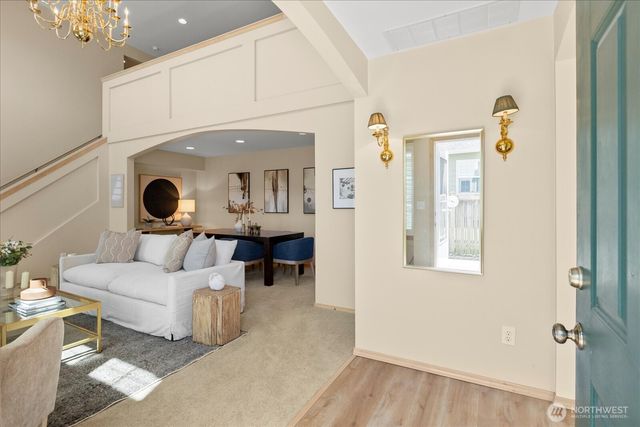 518 4th Avenue S, Edmonds, WA 98020