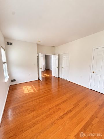 274 Valencia Drive, Monroe, NJ 08831
