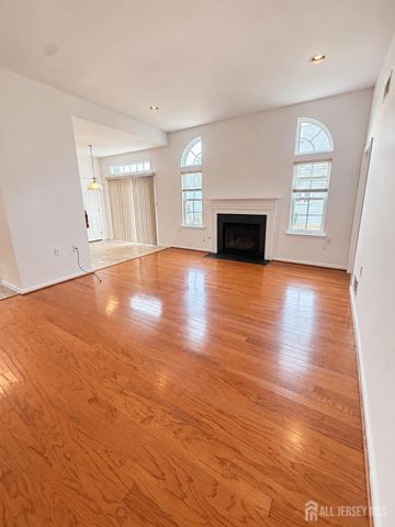 274 Valencia Drive, Monroe, NJ 08831