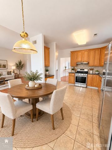 274 Valencia Drive, Monroe, NJ 08831