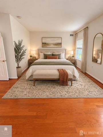 274 Valencia Drive, Monroe, NJ 08831