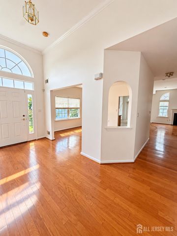 274 Valencia Drive, Monroe, NJ 08831