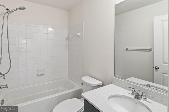 1490 MEADOWLARK GLEN RD, Dumfries, VA 22026