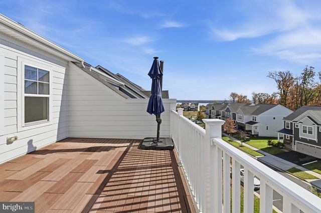 1490 MEADOWLARK GLEN RD, Dumfries, VA 22026