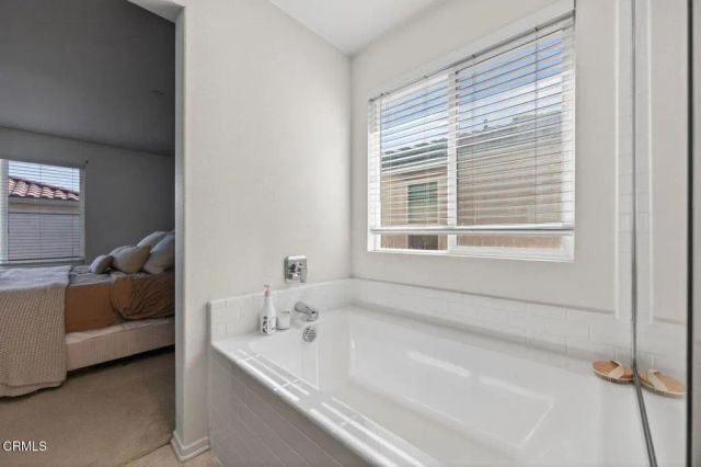 1936 Tangelo Way, Santa Paula, CA 93060