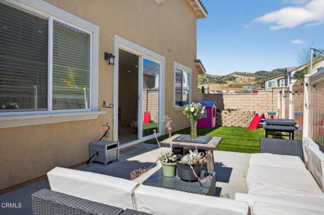 1936 Tangelo Way, Santa Paula, CA 93060
