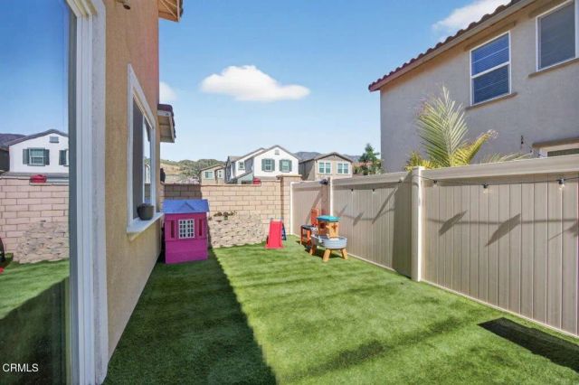 1936 Tangelo Way, Santa Paula, CA 93060