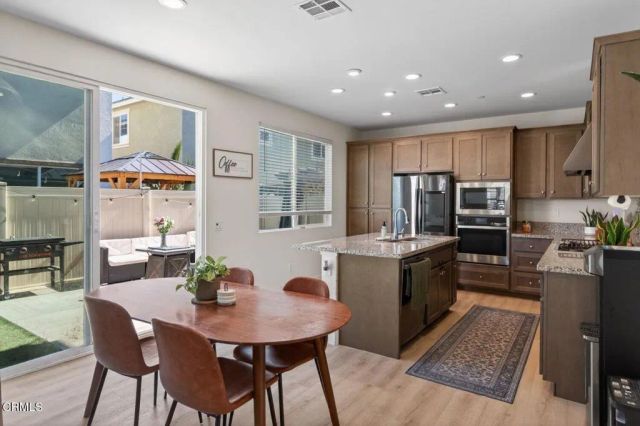 1936 Tangelo Way, Santa Paula, CA 93060