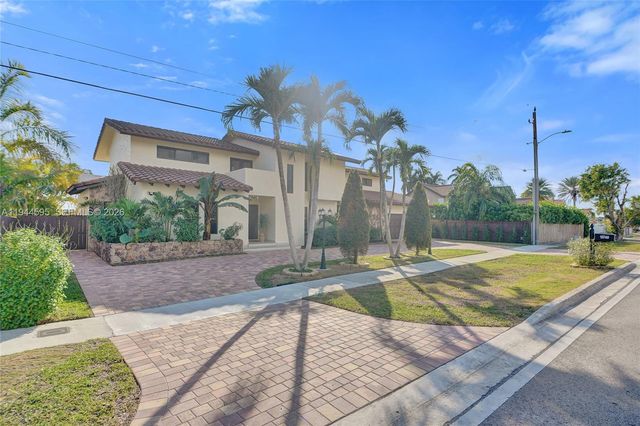 13740 SW 18th St, Miami, FL 33175