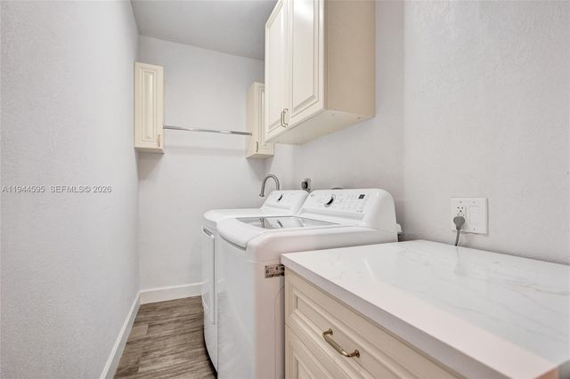 13740 SW 18th St, Miami, FL 33175