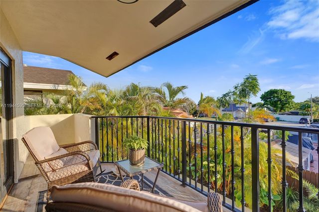 13740 SW 18th St, Miami, FL 33175