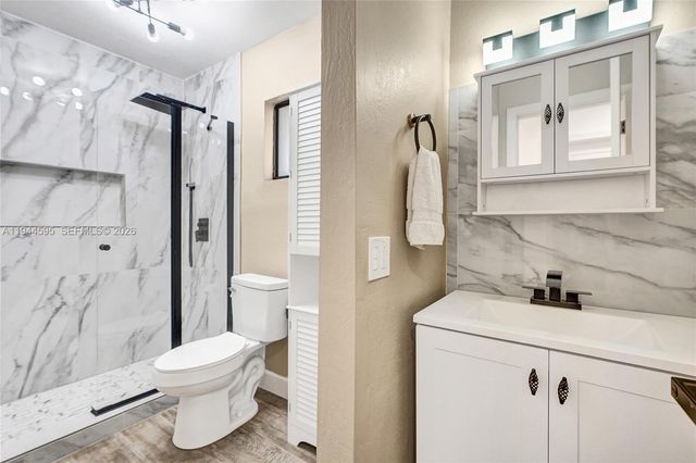 13740 SW 18th St, Miami, FL 33175