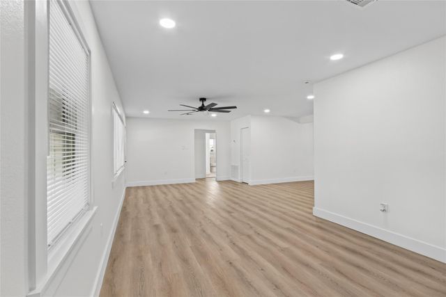 1005 Mobile Drive, Pasadena, TX 77506