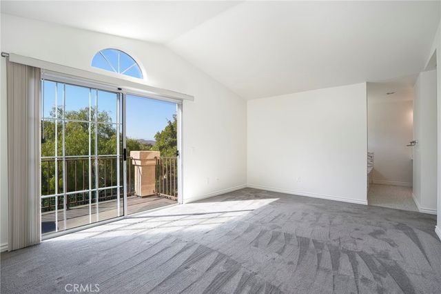 617 Sedgeworth Court, Simi Valley, CA 93065