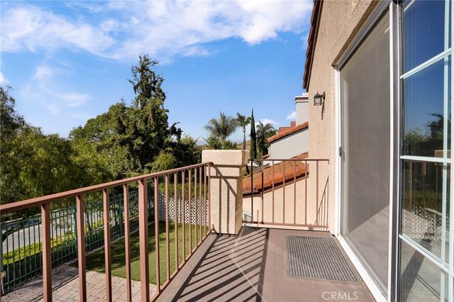 617 Sedgeworth Court, Simi Valley, CA 93065