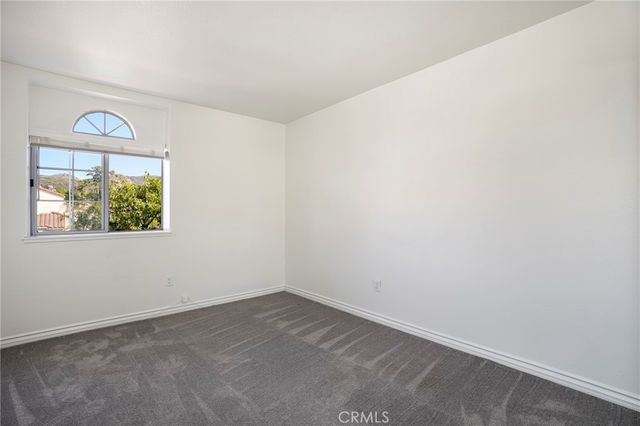 617 Sedgeworth Court, Simi Valley, CA 93065