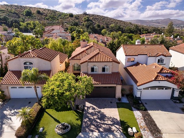 617 Sedgeworth Court, Simi Valley, CA 93065
