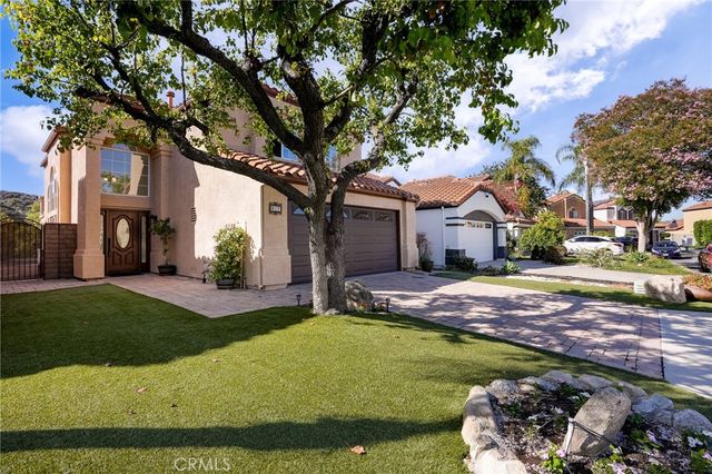 617 Sedgeworth Court, Simi Valley, CA 93065