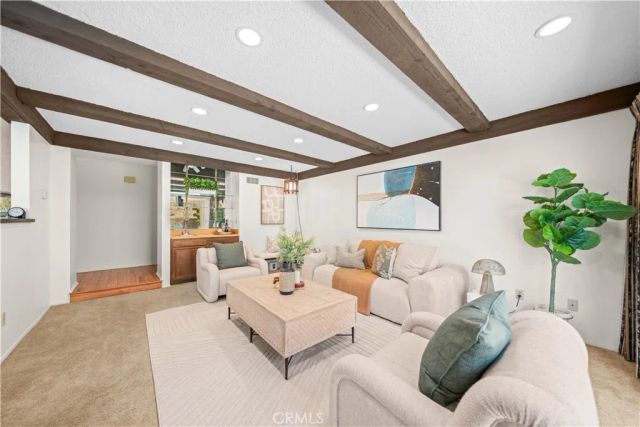 915 Kilmary, Glendale, CA 91207