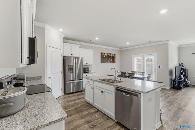 319 Ivyleaf Drive, Madison, AL 35757