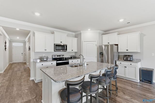 319 Ivyleaf Drive, Madison, AL 35757