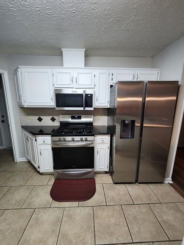 6188 Valencia Drive, Columbus, GA 31907