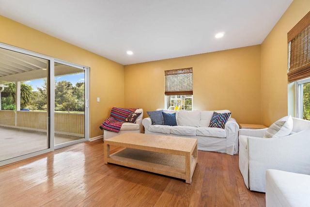 17375 Thunder Road, Jupiter, FL 33478