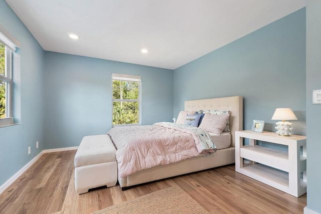 17375 Thunder Road, Jupiter, FL 33478